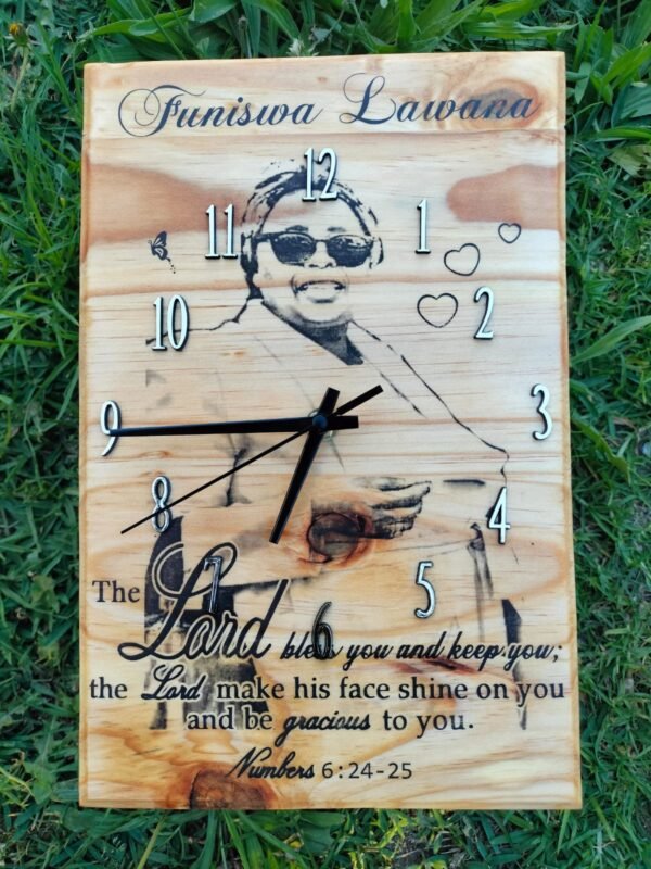 Wood Personalised Photo Clocks - Image 9